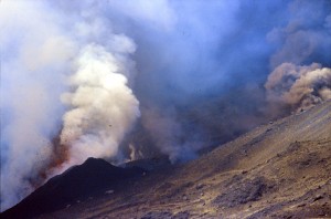 ETNA ERUPTION panaches