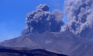 ETNA panaches noirs