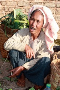 Marché aux legumes BAGAN 2