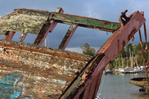 QUELMER cimetiere barque1