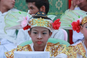 fete a la PAYA SHWEDAGON