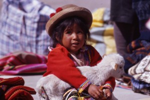 fillette andine Canyon del Colca