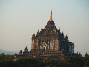 temple Thabyinnyu BAGAN