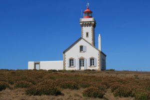 phare-pointe-des-poulains