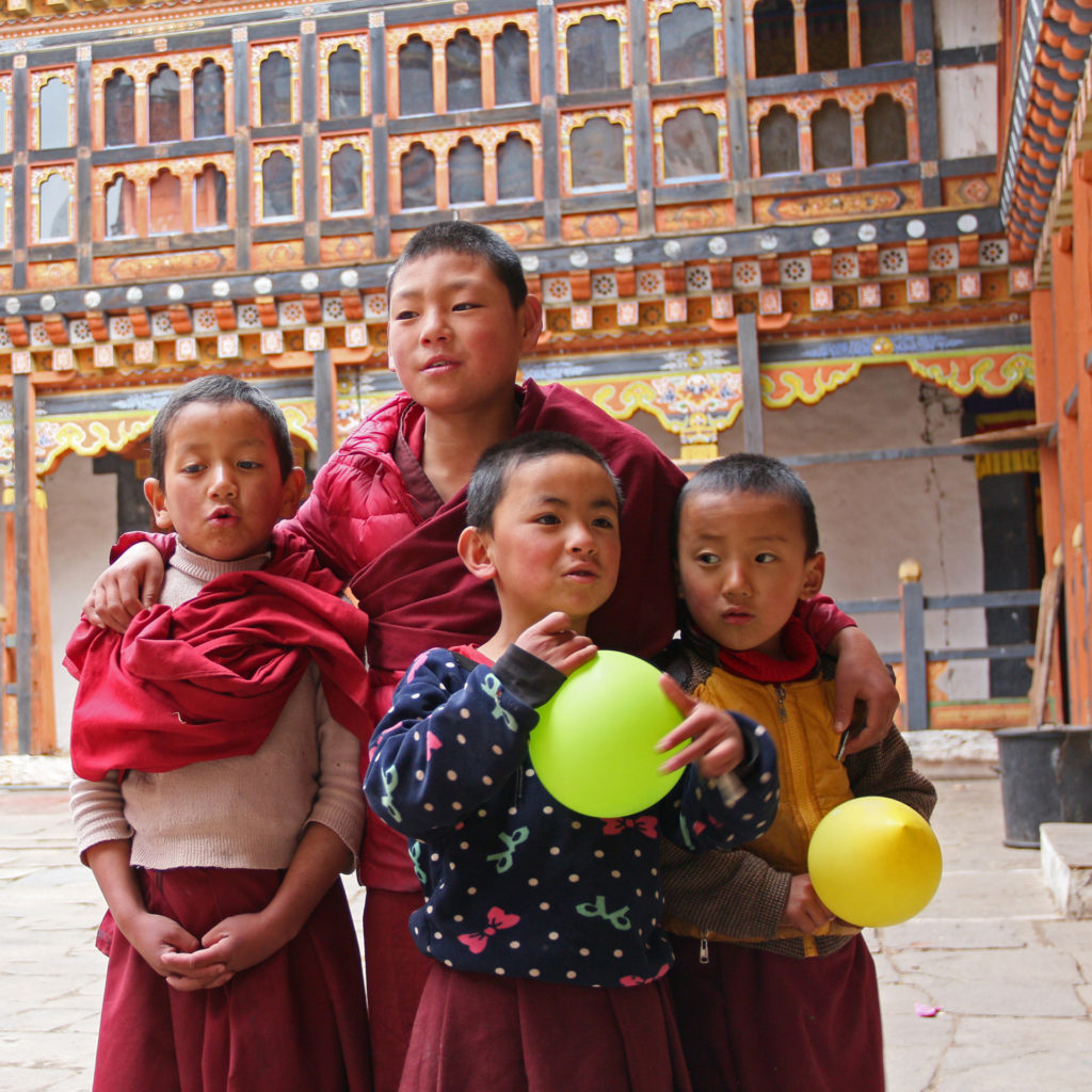 moinillons chantant à MONGAR